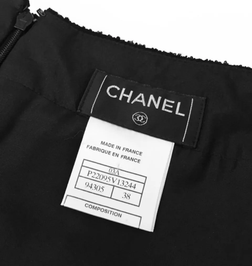 Chanel 03A 2003 Fall black tweed Boucle lace mini skirt FR 38