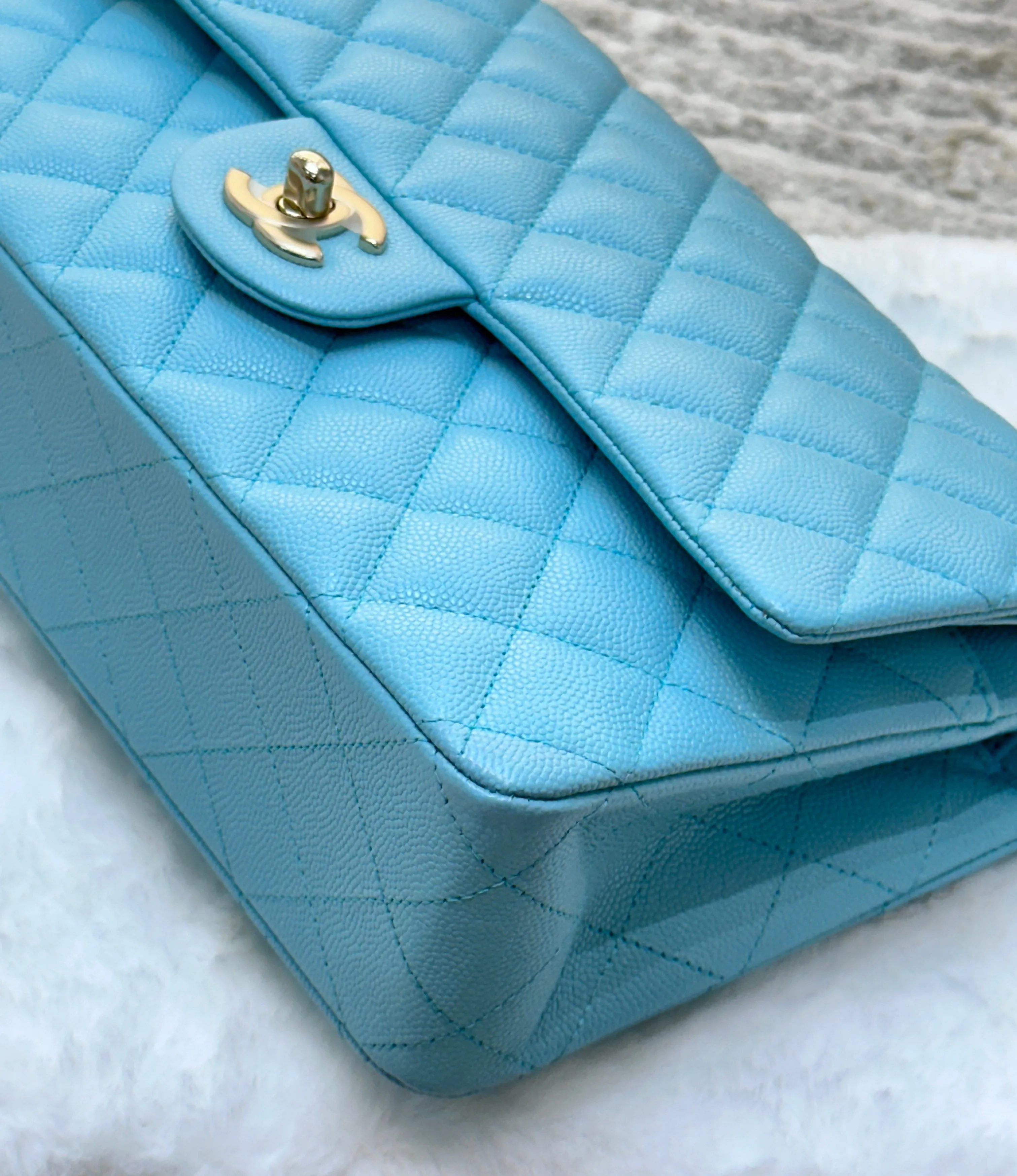 Chanel 19C Tiffany Blue Medium Caviar Classic Flap Bag GHW