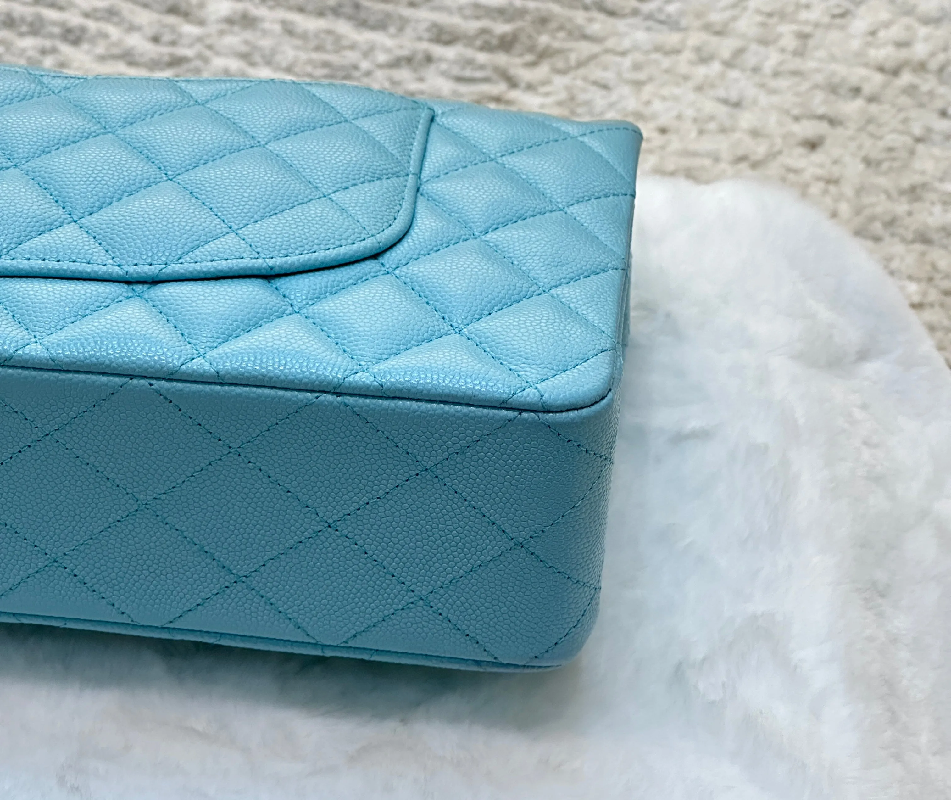 Chanel 19C Tiffany Blue Medium Caviar Classic Flap Bag GHW