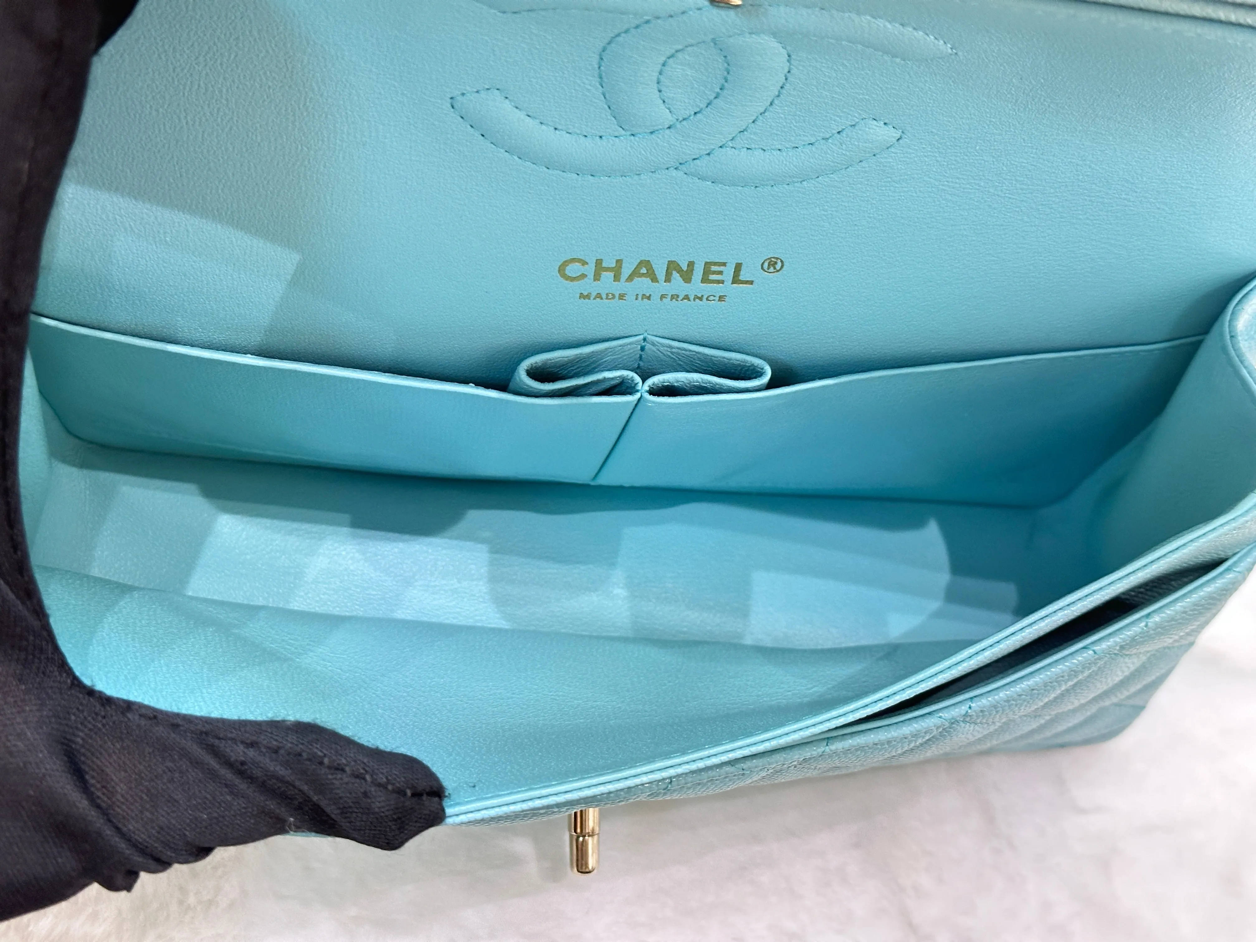 Chanel 19C Tiffany Blue Medium Caviar Classic Flap Bag GHW