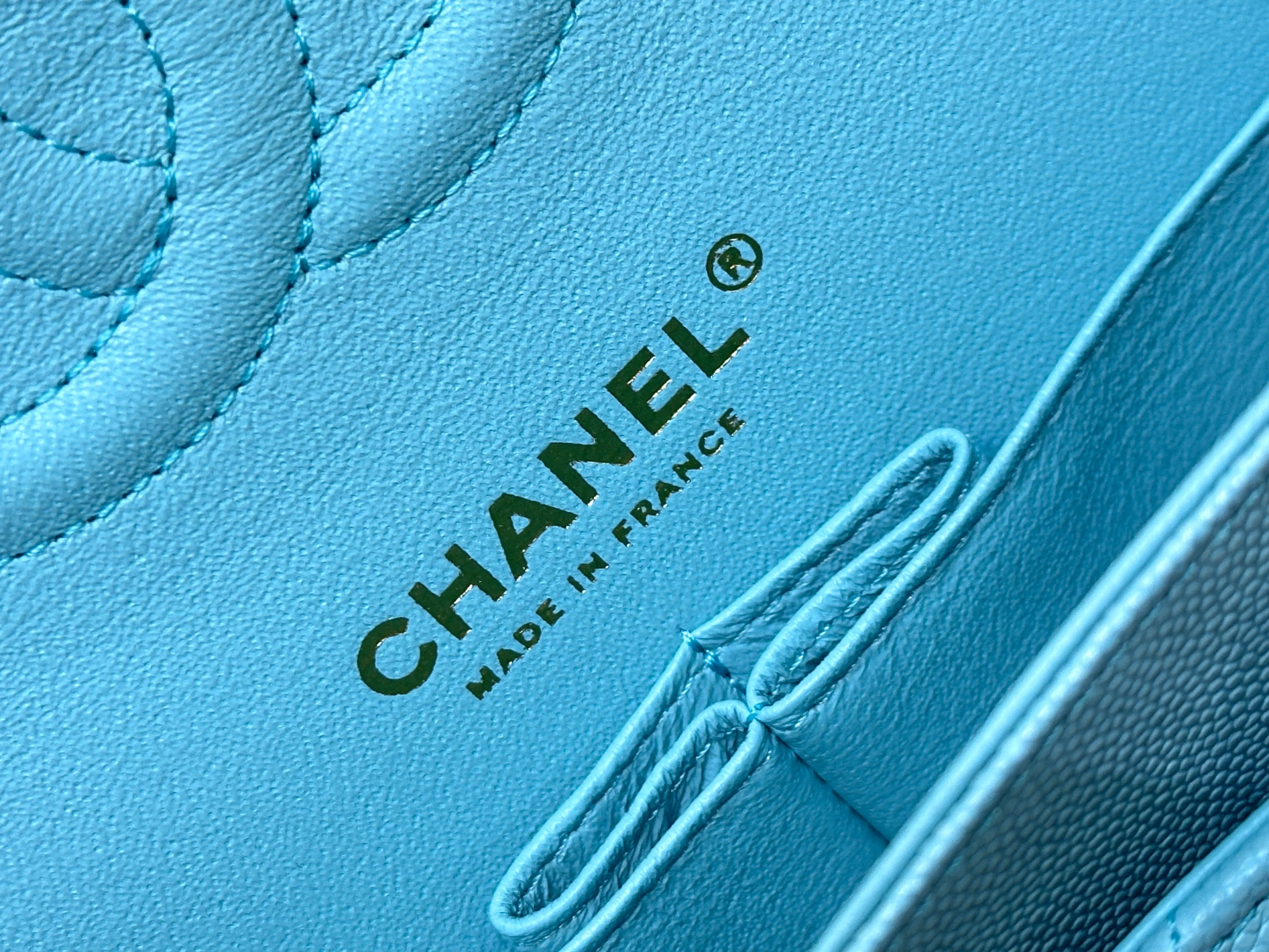 Chanel 19C Tiffany Blue Medium Caviar Classic Flap Bag GHW