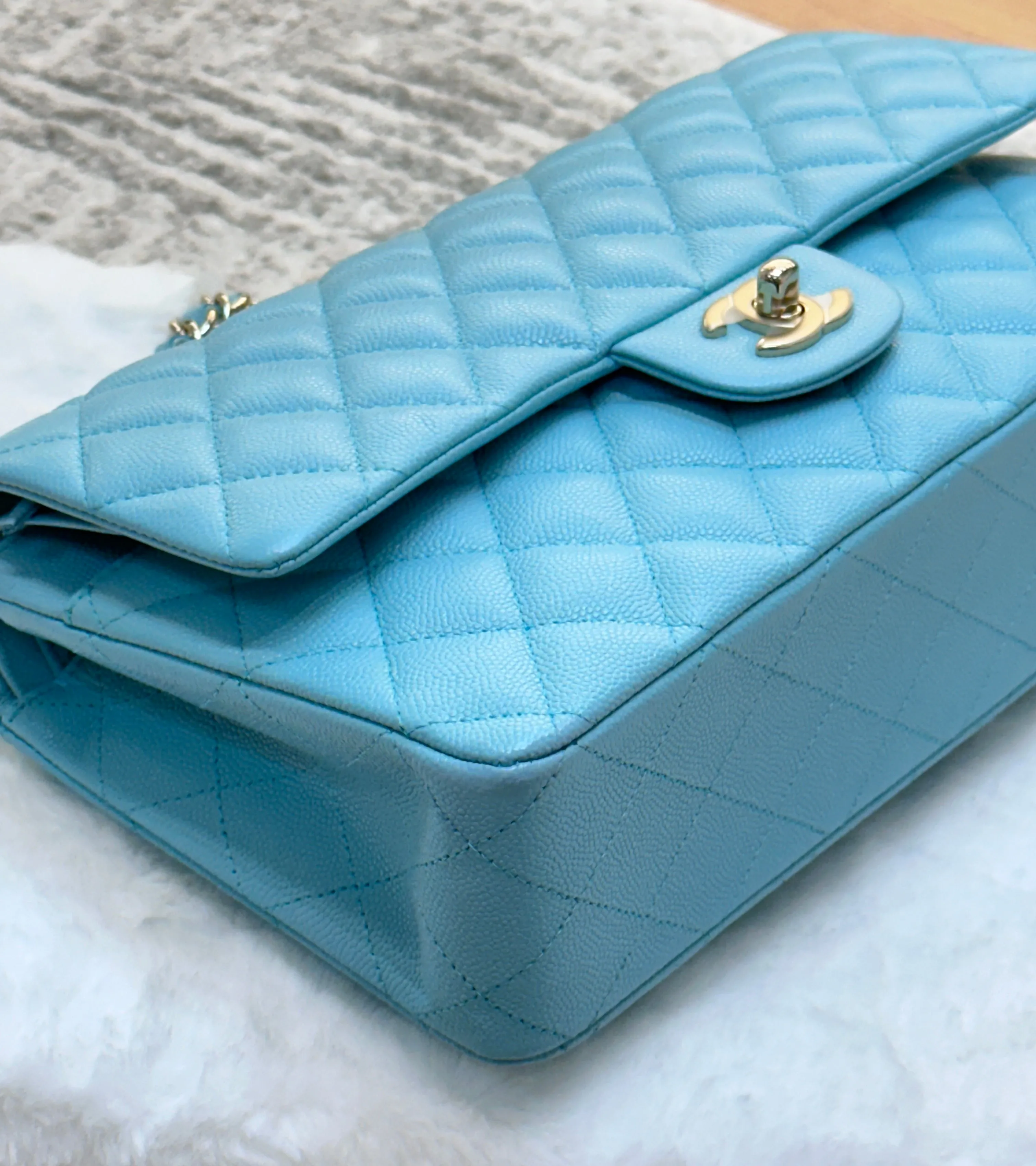 Chanel 19C Tiffany Blue Medium Caviar Classic Flap Bag GHW