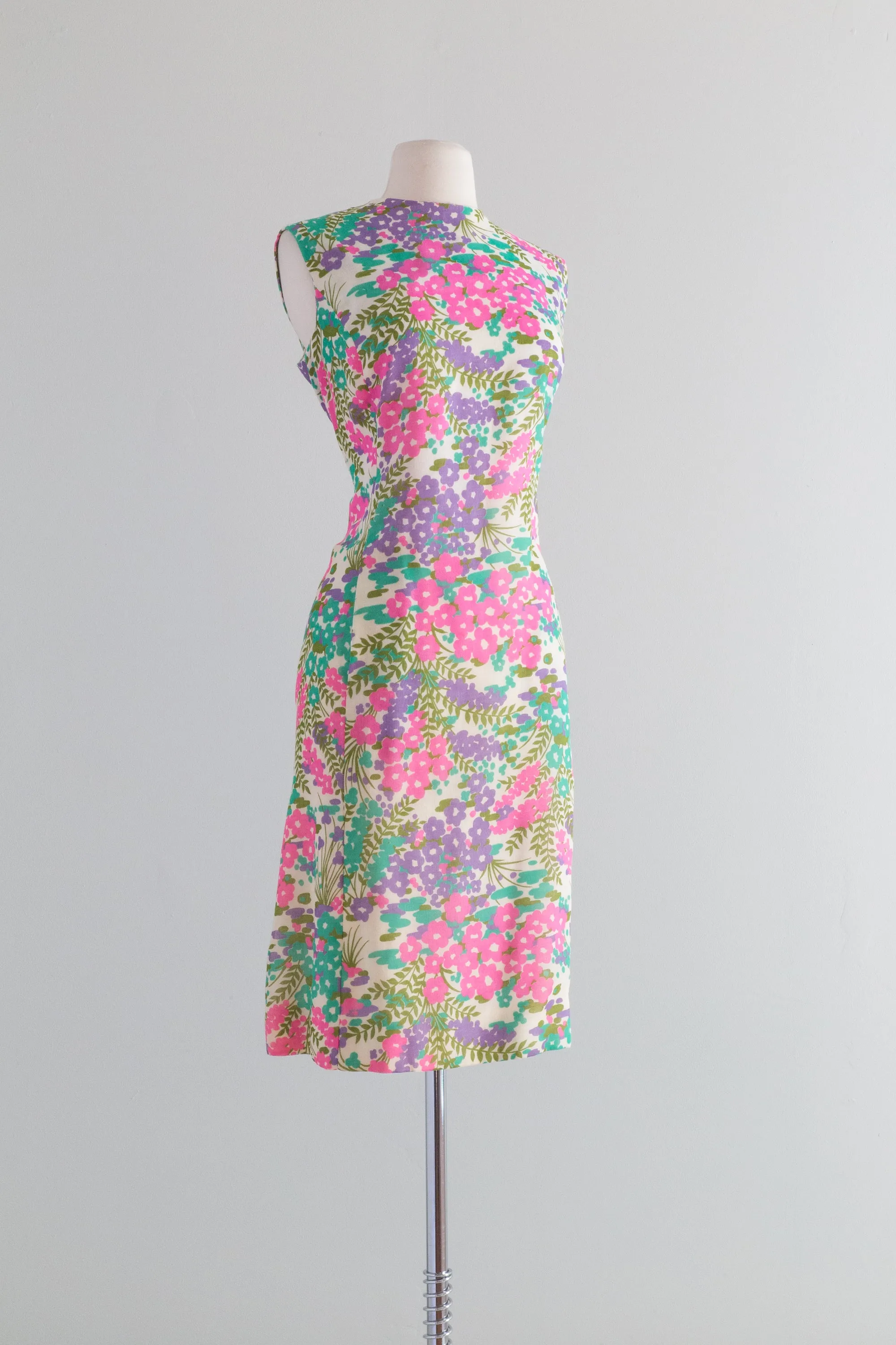 Darling 1960's Floral Print Cotton Shift Dress and Matching Jacket / Waist 28