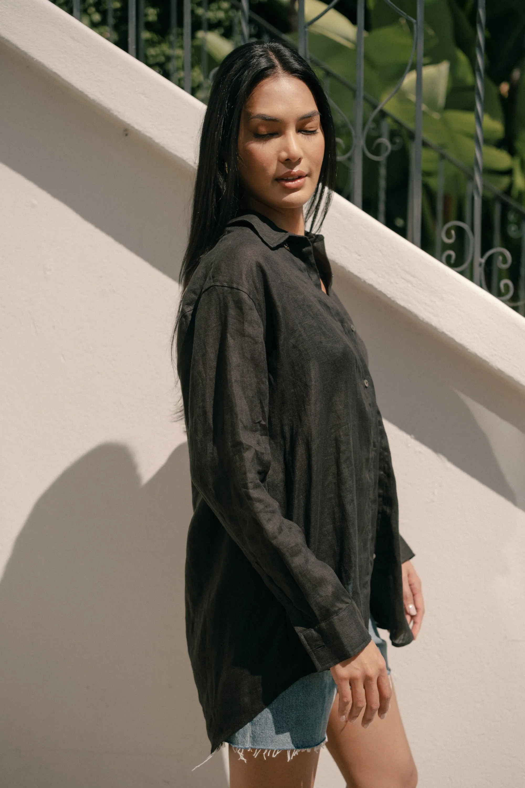 Denise Top in Black Linen