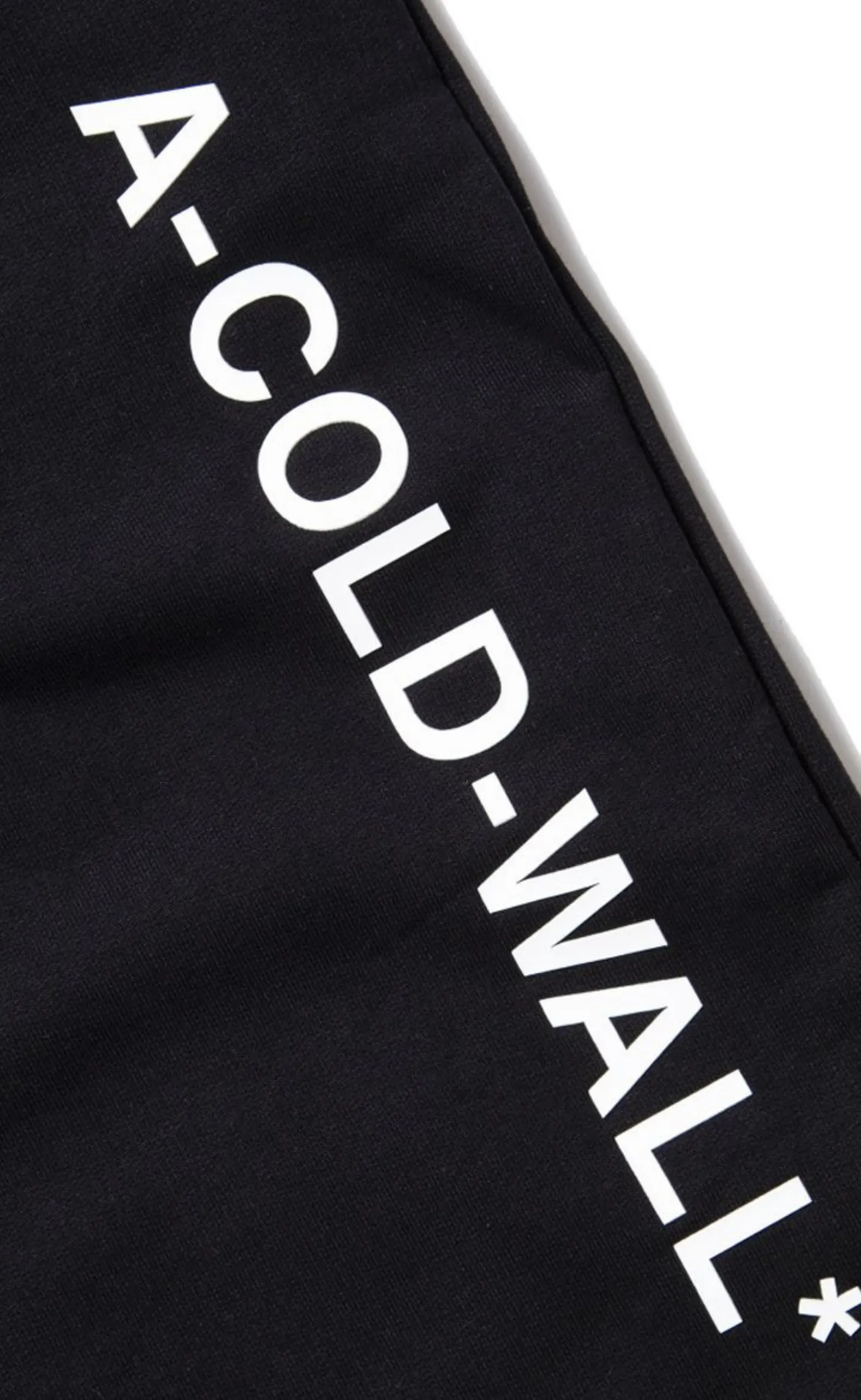 ESSENTIAL LOGO BLACK SWEATPANTS