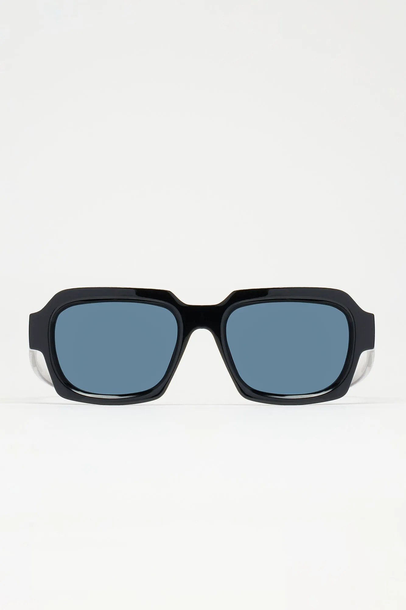 Keep Me Retro Sunglasses - Black/White