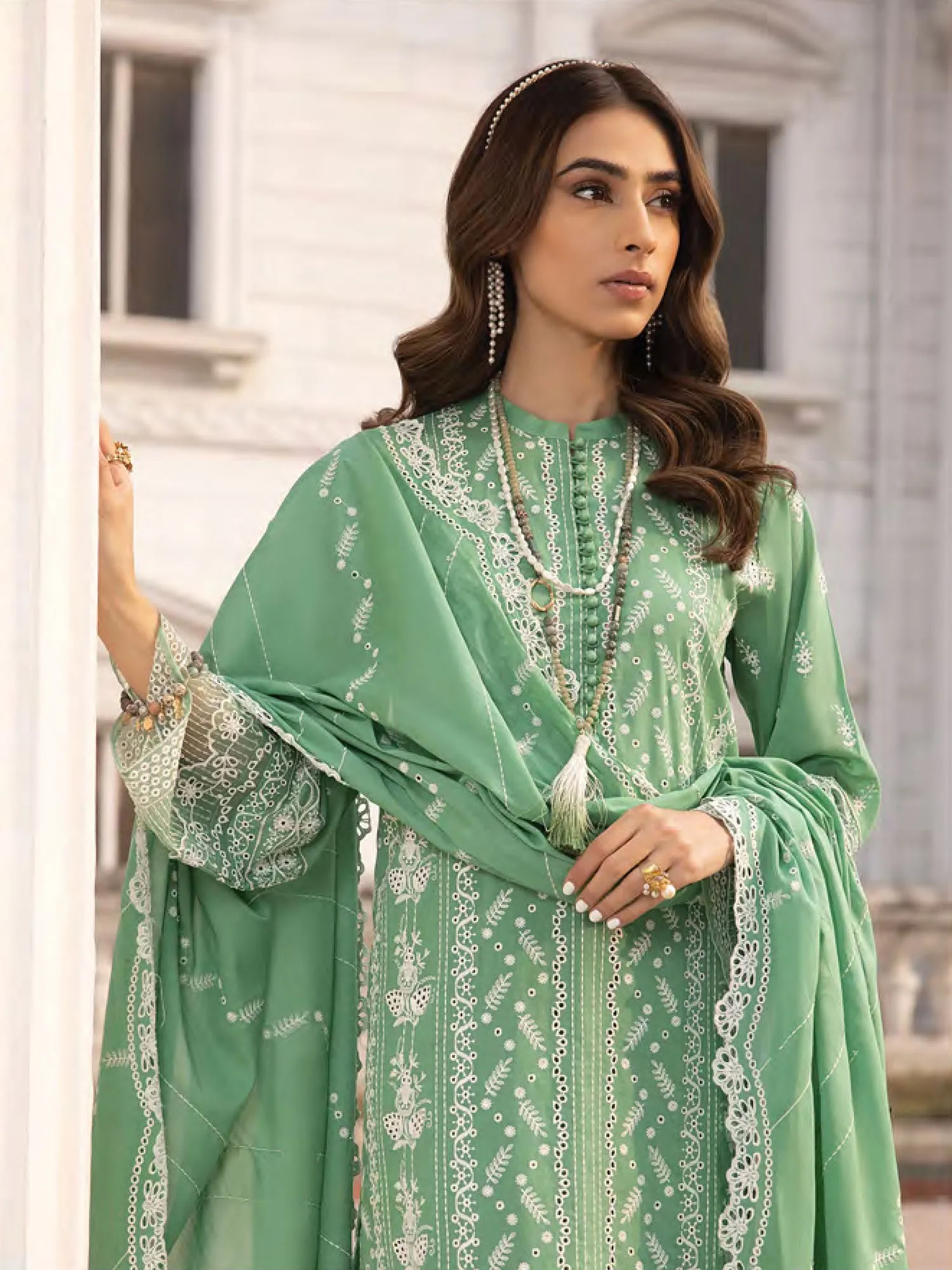 Lakhany Green Unstitched Embroidered Lawn 3-Piece Suit (LG-ZH-0062)