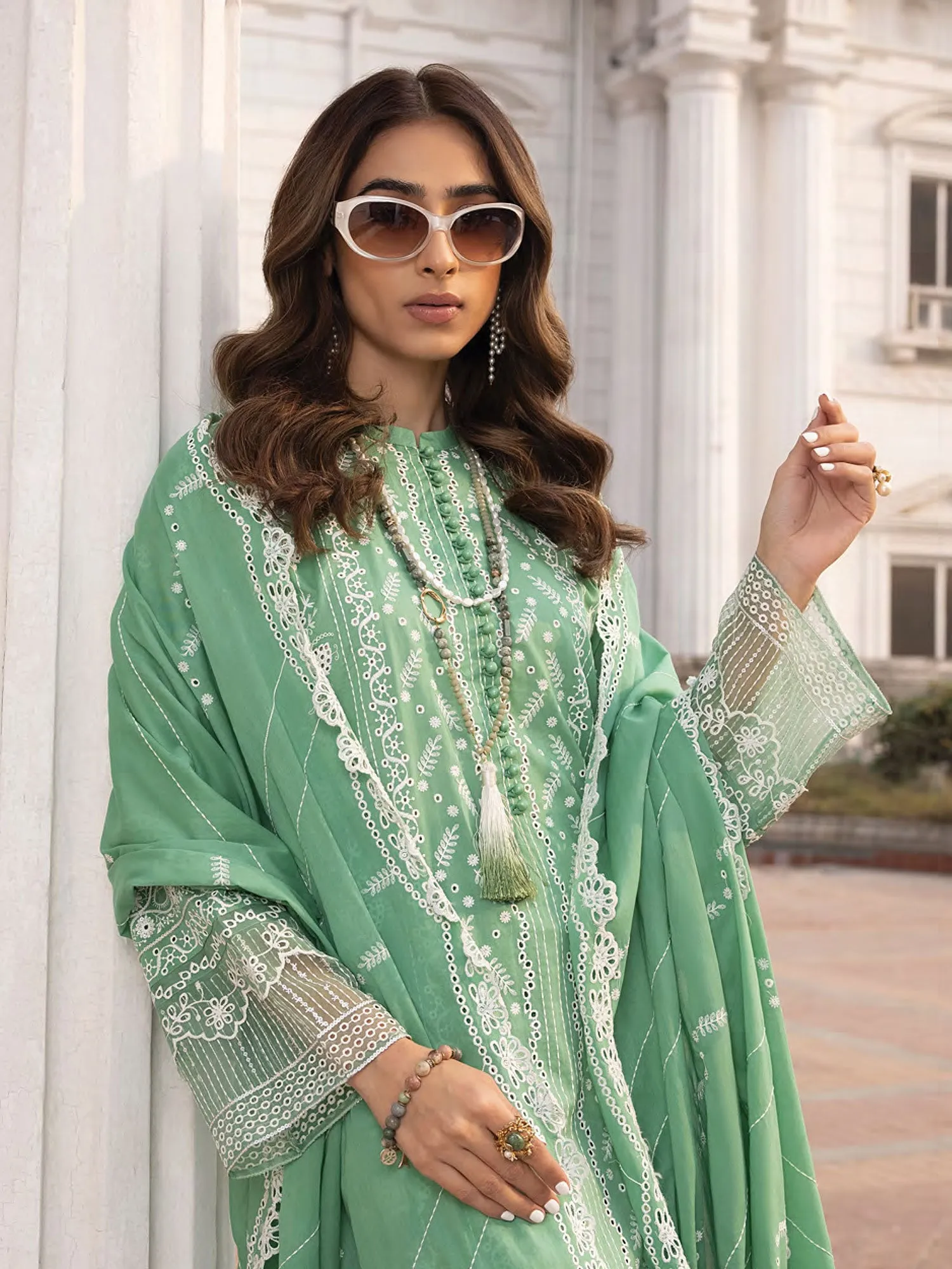 Lakhany Green Unstitched Embroidered Lawn 3-Piece Suit (LG-ZH-0062)