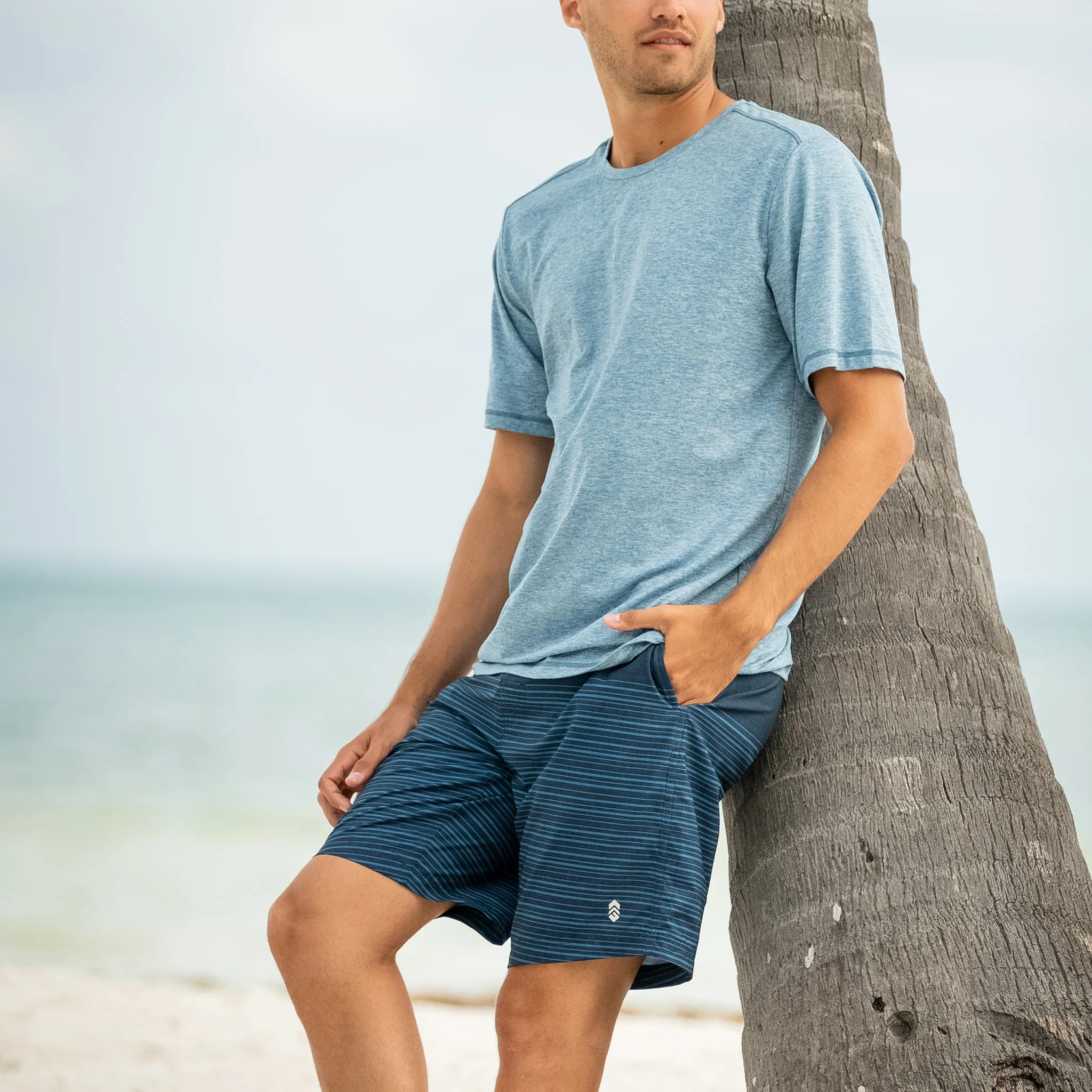 Men's Lake Side Stripe Surf Short