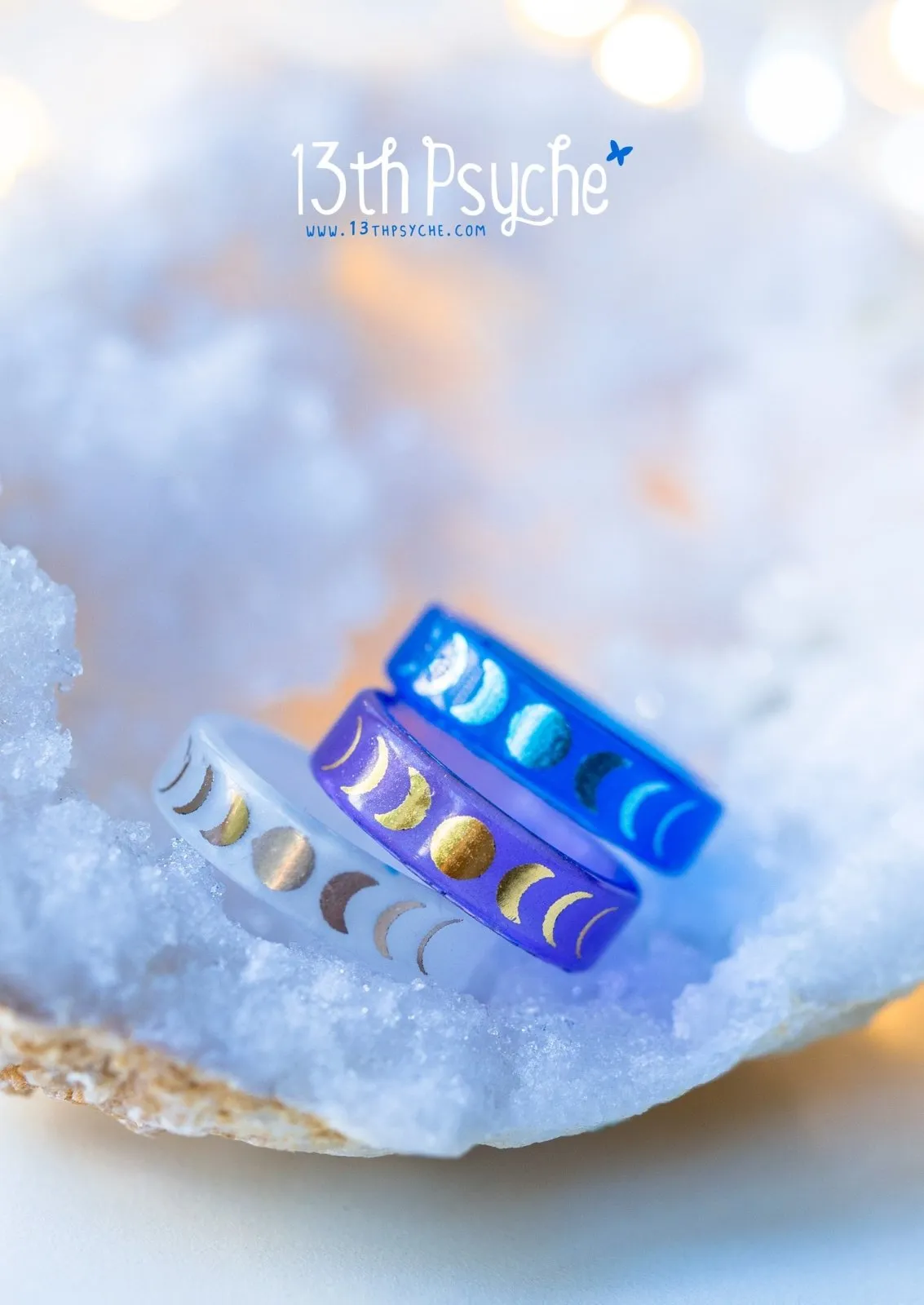 Moon phase resin ring