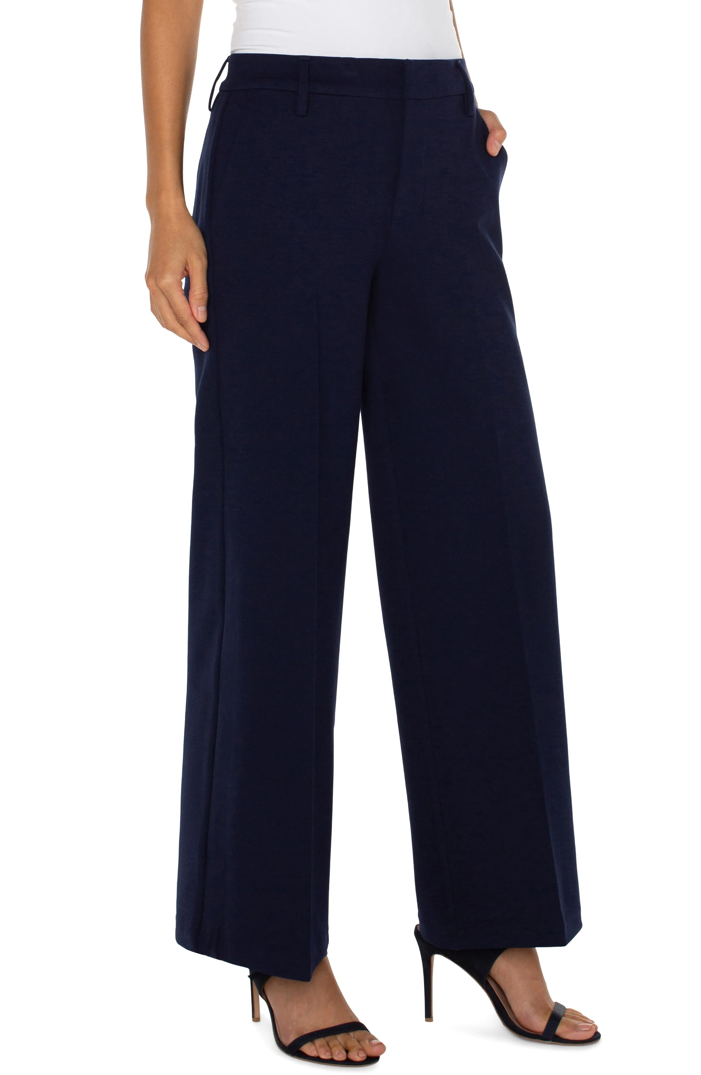 PETITE KELSEY WIDE LEG TROUSER