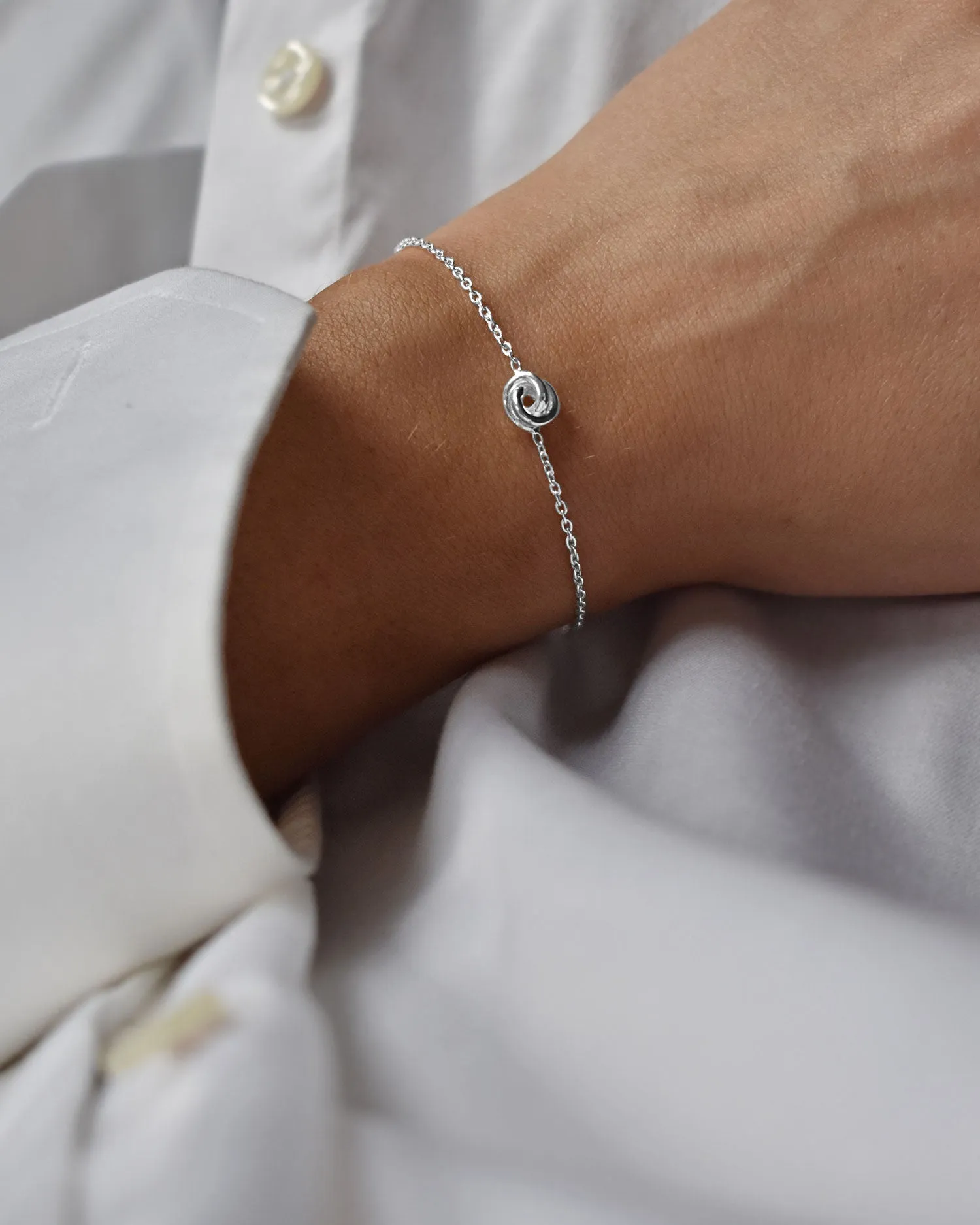 Unity drop bracelet silver